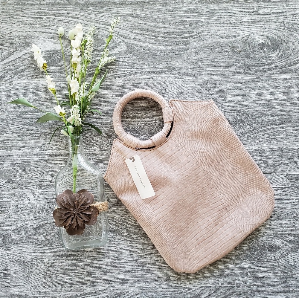 💥LAST ONE💥 NWT | Anthro Alisa Foldover Clutch - Picture 5 of 8